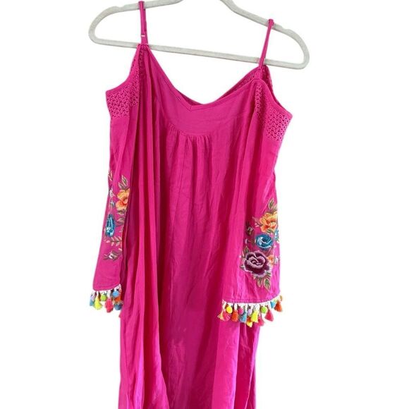 Pink Swim Coverup with Embroidery Cold Shoulder - Picture 3 of 9